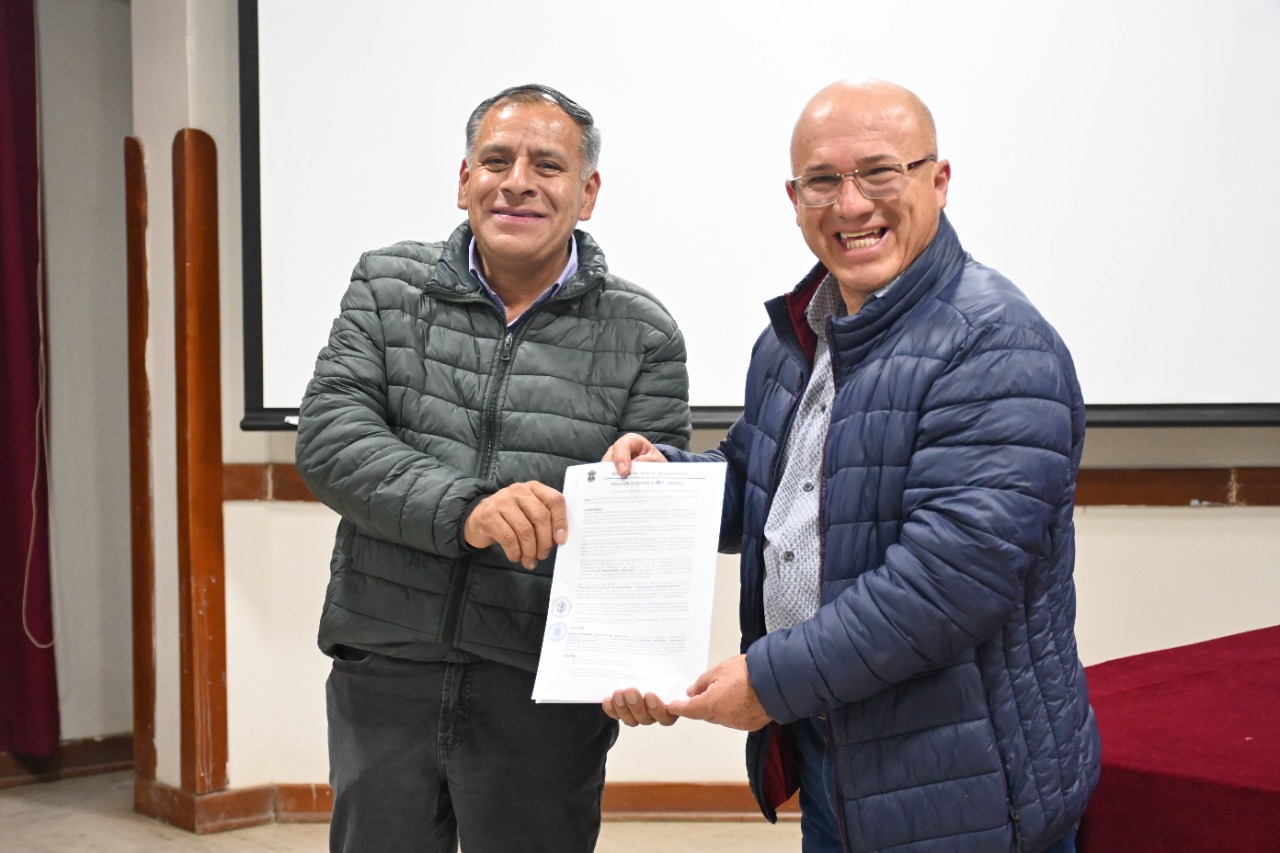 Reconocimiento a docentes, estudiantes y ciudadanos que participaron en el programa “Chachapoyas comunidad saludable”