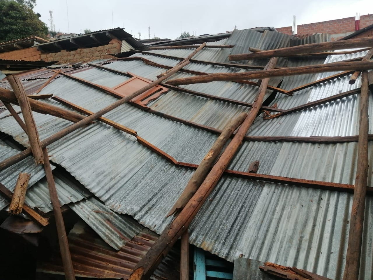 Evaluación de daños por lluvias torrenciales 