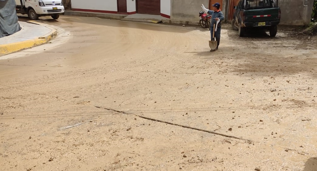 Brigada de emergencia de seguridad ciudadana realiza labor de apoyo tras lluvias torrenciales caídas en Chachapoyas