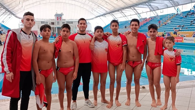 Natación