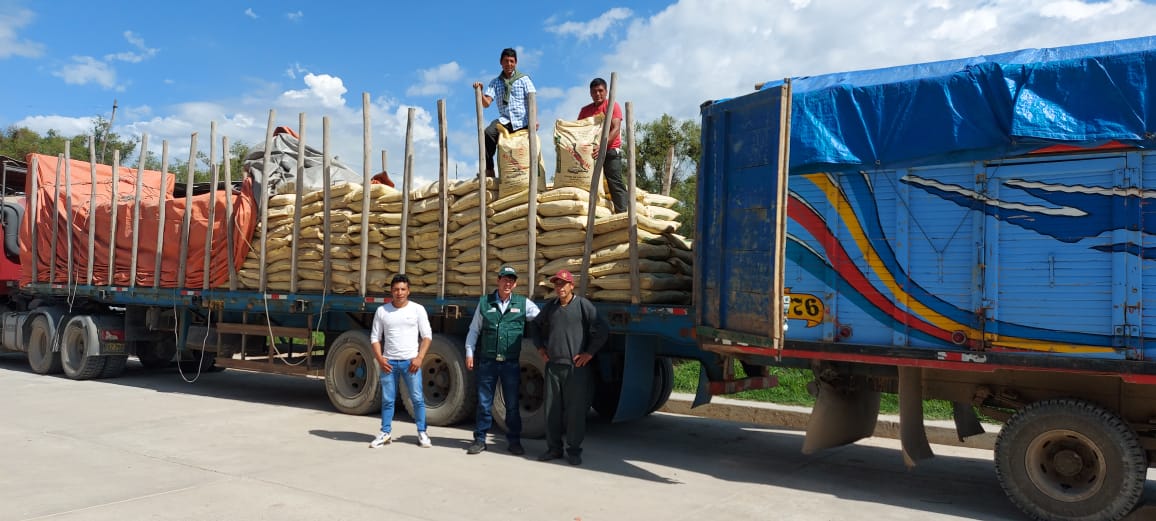 La adquisición del guano de las islas se realiza con previa coordinación entre Agro Rural y los productores agrarios.