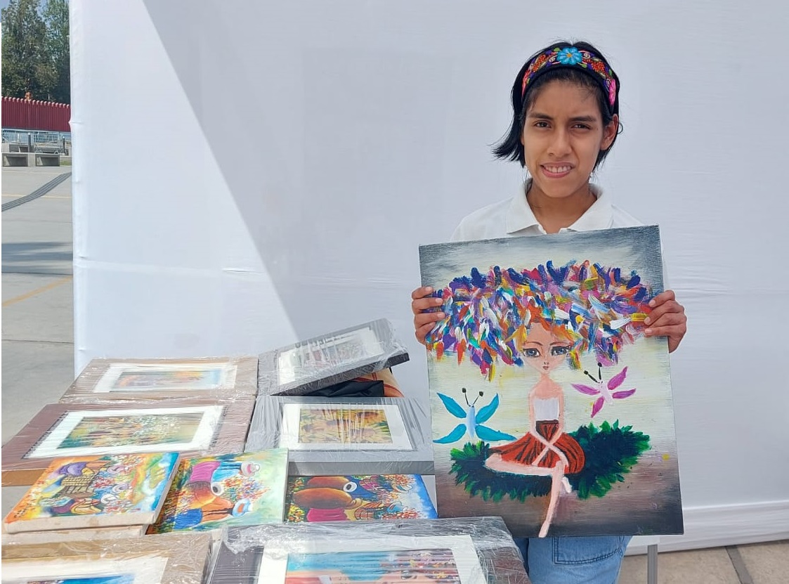 Emprenderá del arte y pintura. expone sus cuadros en venta. En Milagros Tarqui Polosi