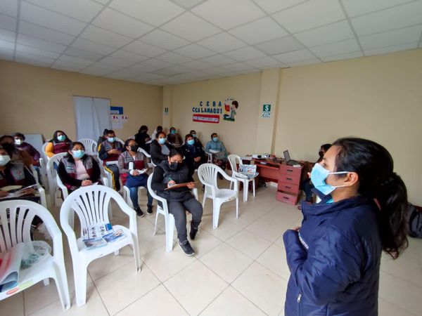 Agentes comunitarios de salud son capacitados 
