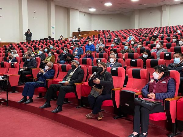 Alcalde y Gerente Municipal participan de la presentación de MegaOperativo