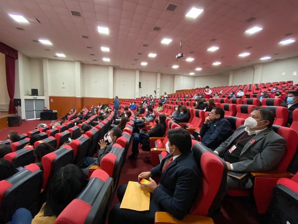 Alcalde y Gerente Municipal participan de la presentación de MegaOperativo