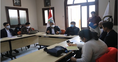 VISITA DE LA DELEGACIÓN DE REINO UNIDO AL INS