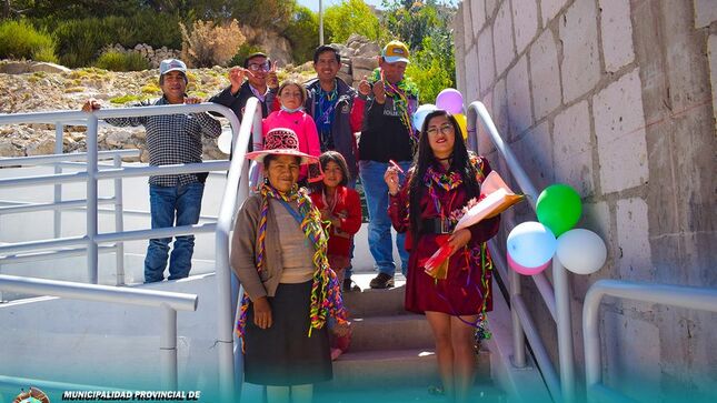 INAUGURACIÓN DE LA OBRA “CREACIÓN DEL SERVICIO DE TRANSITABILIDAD PEATONAL Y VEHICULAR DE APV JOSÉ CARLOS MARIÁTEGUI Y LICENCIADOS PRIMERA ETAPA DEL DISTRITO DE SANTO TOMÁS”