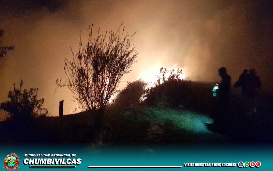 INCENDIOS FORESTALES REGISTRADOS EN LA COMUNIDADES DE HANANSAYA, ORCCOMA, PFULLPURI, Y MELLOTOTORA SON CONTROLADOS POR PERSONAL DE DISTINTAS DEPENDENCIAS DE LA COMUNA PROVINCIAL DE CHUMBIVILCAS
