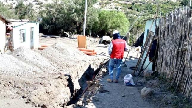 Contraloría alerta atrasos injustificados en obra de agua y alcantarillado en Omate