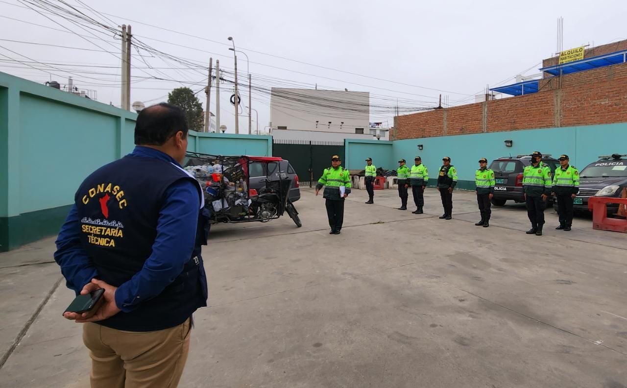 Policías y serenos patrullan zonas de alta incidencia delictiva en Santiago de Surco