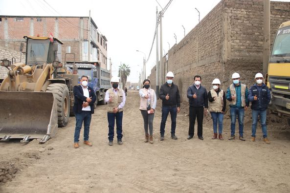 Alcalde da inicio a obra de la obra de Mejoramiento de Transitabilidad Vehicular y Peatonal del Jr. Lima (Cuadra 12 y 13)