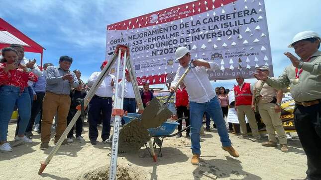 Con colocación de primera piedra inicia la construcción de carretera La Islilla -Paita