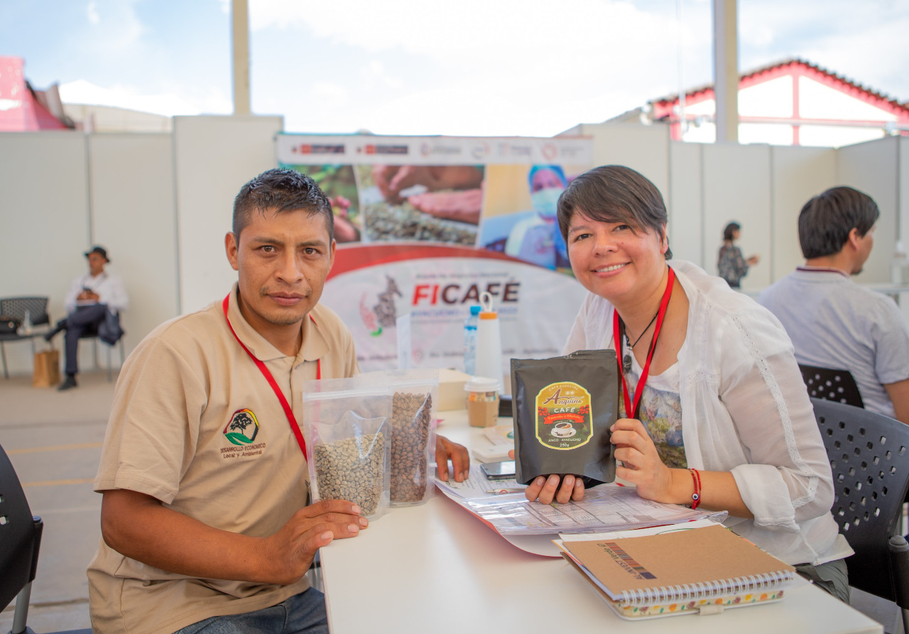 Rueda de Negocios Naciona, en el marco de la VI Feria Internacional de Cafés Especiales (FICAFE) Ayacucho - VRAEM 2022