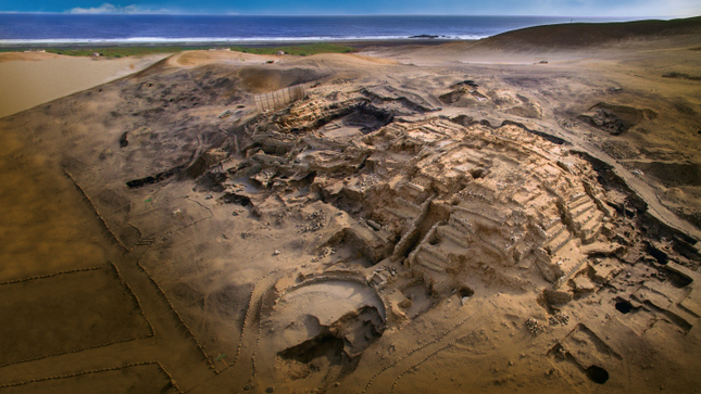 También, en noviembre, recorre la Ruta Caral con los Viajes Culturales.