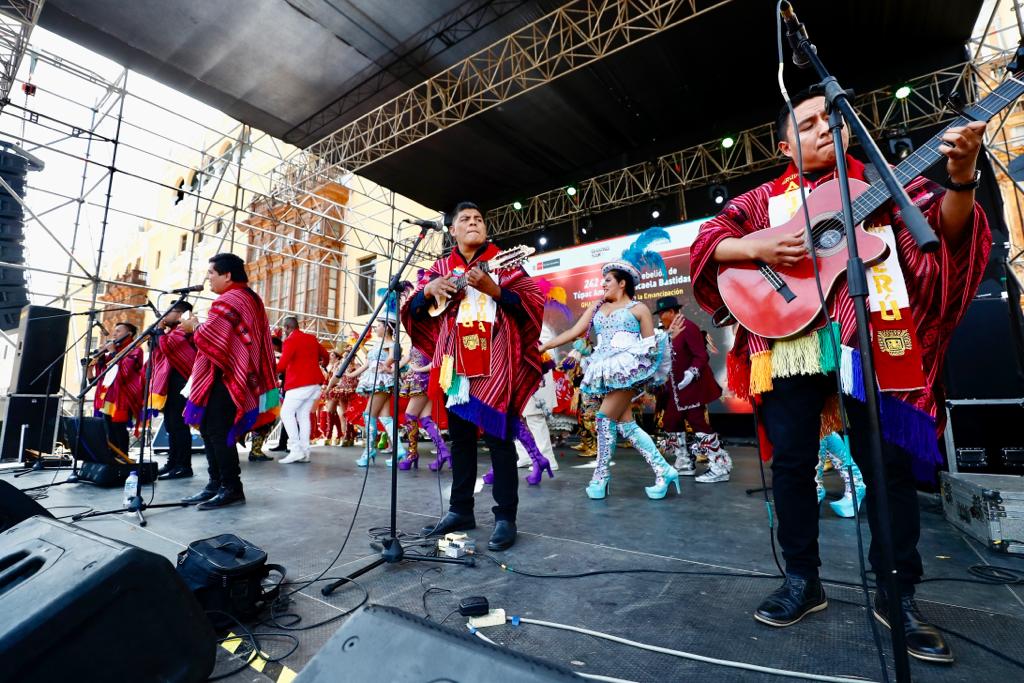 Ministra de Cultura participó de la conmemoración del 242 aniversario de la Rebelión de Túpac Amaru y Micaela Bastidas