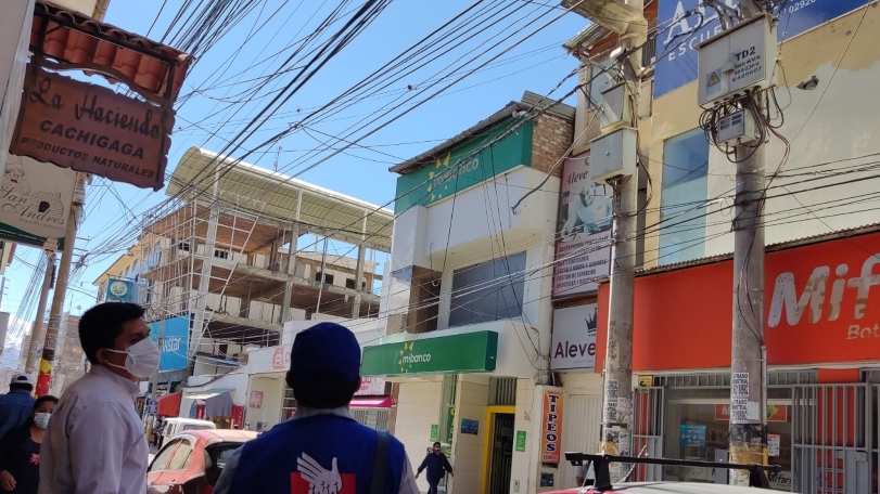 Cableado aéreo en desuso o deteriorado