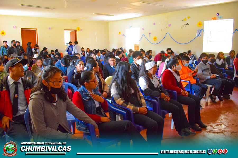 JÓVENES CHUMBIVILCANOS SON CAPACITADOS EN TEMAS DE INSERCIÓN LABORAL Y FORMALIZACIÓN DE LA MINERÍA ARTESANAL