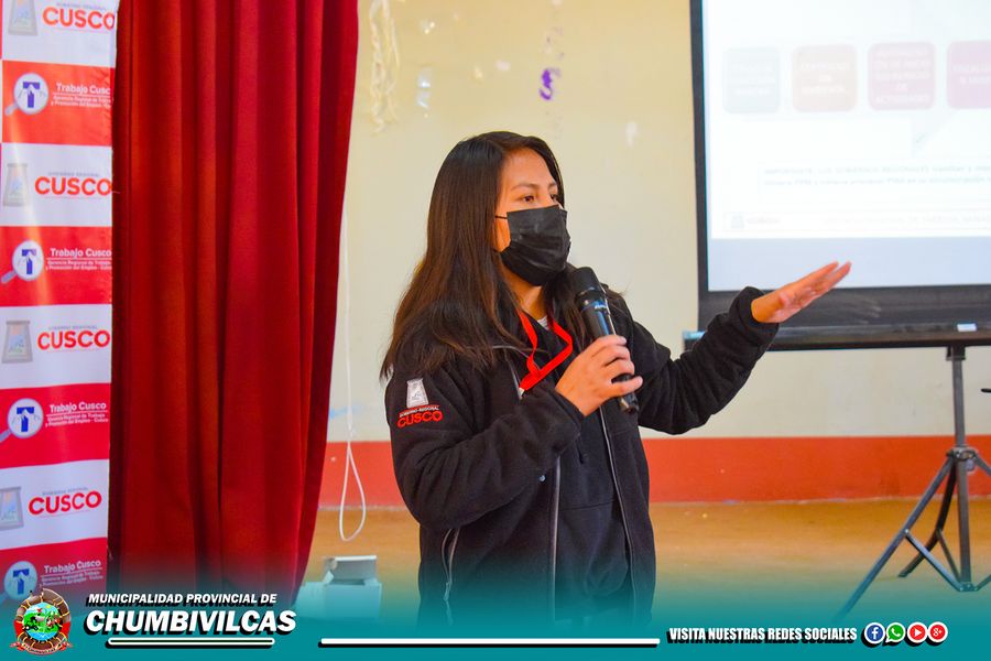 JÓVENES CHUMBIVILCANOS SON CAPACITADOS EN TEMAS DE INSERCIÓN LABORAL Y FORMALIZACIÓN DE LA MINERÍA ARTESANAL