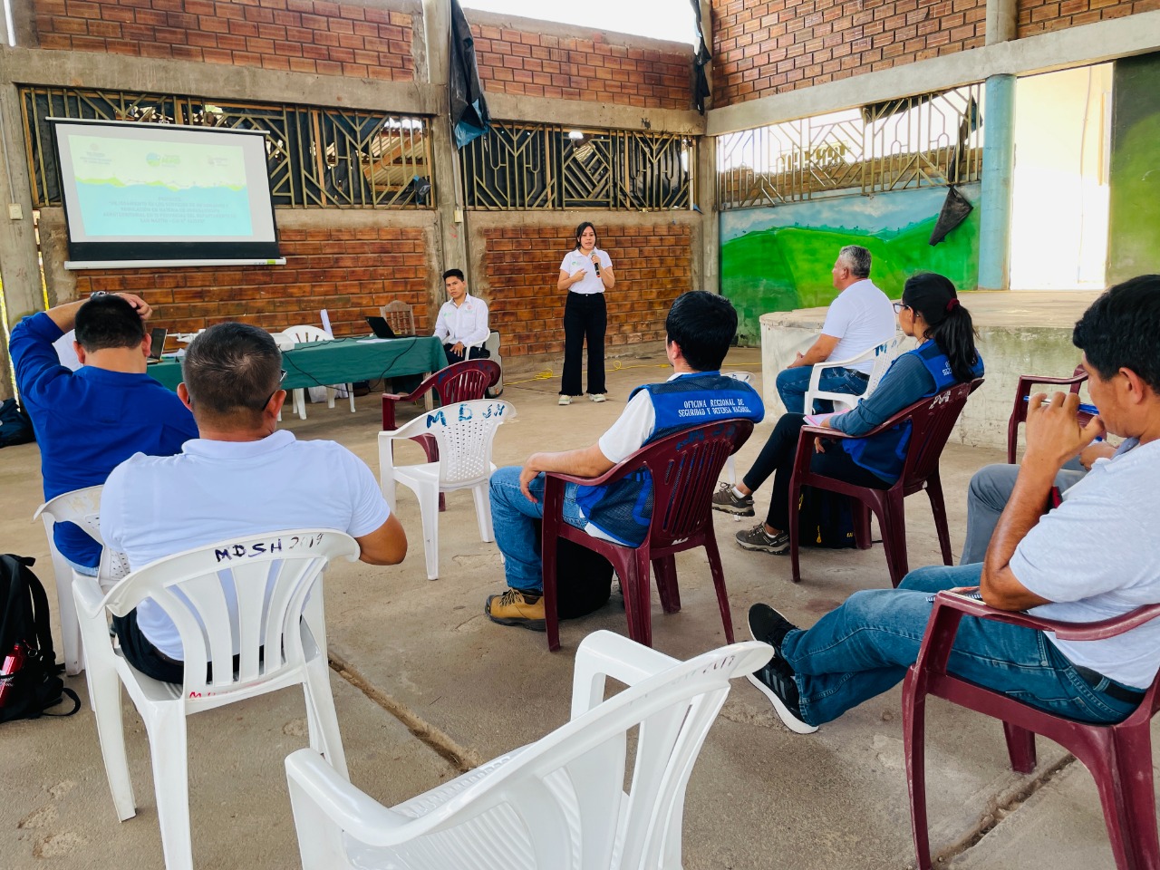 Reunión del Proyecto de Ordenamiento Agro Territorial en Shatoja