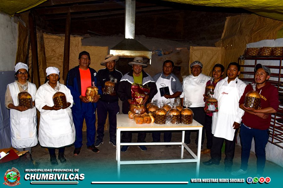 ASOCIACIONES DE PANADERÍAS, FUERON CAPACITADOS EN LA ELABORACIÓN DE PANETONES Y BIZCOCHOS