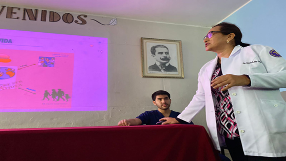 Hospital Santa Rosa realiza actividades extramurales educativas en colegios