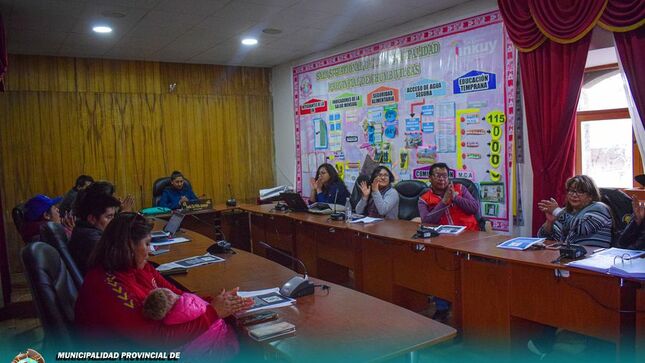 EN REUNIÓN ORDINARIA DE LOS INTEGRANTES DE LA “INSTANCIA PROVINCIAL DE CHUMBIVILCAS” APRUEBAN EL REGLAMENTO INTERNO, LA SOCIALIZACIÒN DEL PLAN PROVINCIAL DE IGUALDAD DE GENERO, Y EL DESARROLLO DE LAS CAMPAÑAS DE MOVILIZACIÓN SOCIAL
