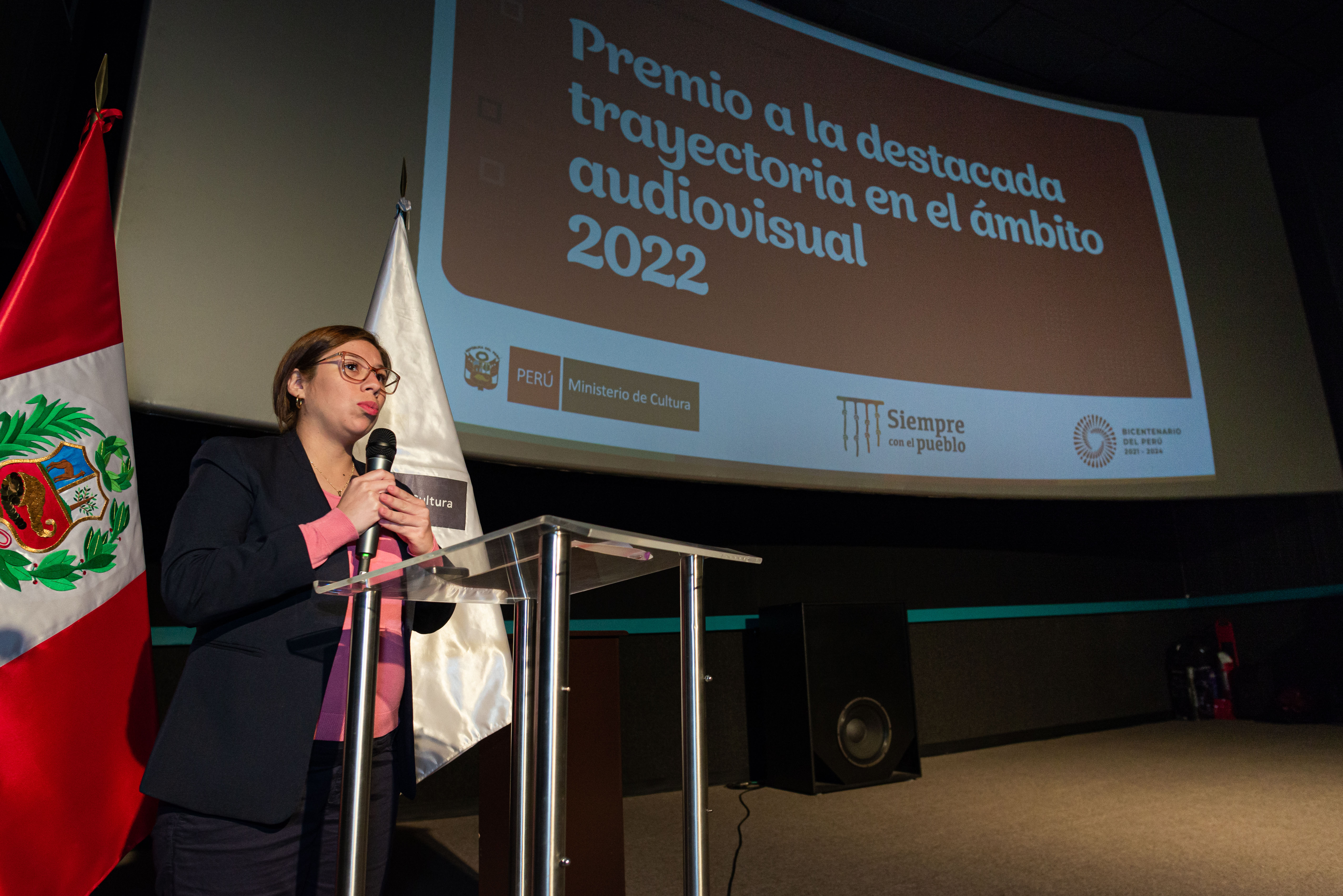 Ministerio de Cultura premió a cineastas por su trayectoria en favor del desarrollo de la industria cinematográfica y audiovisual