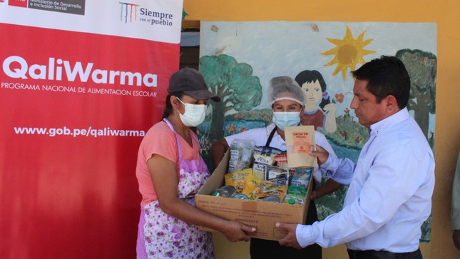 Entregan cacao en polvo a escolares de la provincia de Morropón en Piura