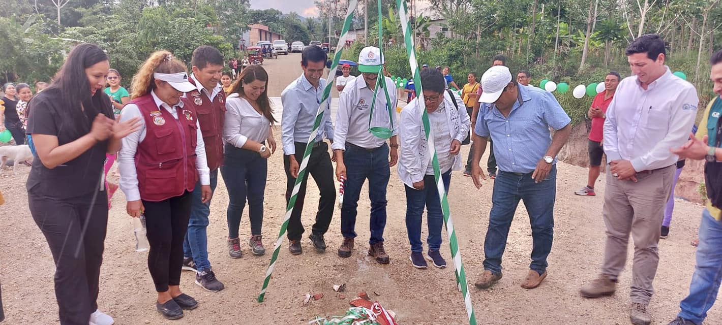Inauguración del puente sobre la quebrada de Mishquiyacu y el mejoramiento de vías de acceso a la localidad de El Eslabón