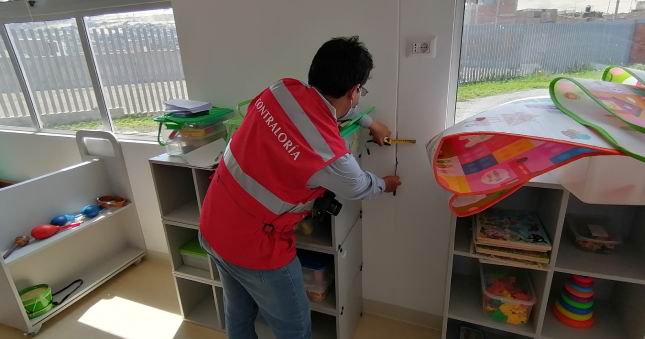 Contraloría alerta a ARCC que obra educativa entregada de S/ 44 millones incumple expediente técnico