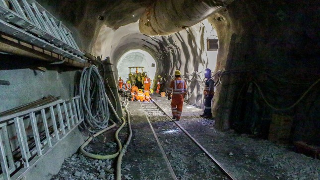 Foto Túnel de trasvase PEIHAP