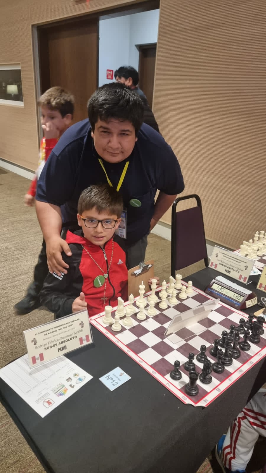 ¡Orgullo cajabambino! Niño ajedrecista se clasifica al campeonato mundial de ajedrez que se desarrollará en Grecia