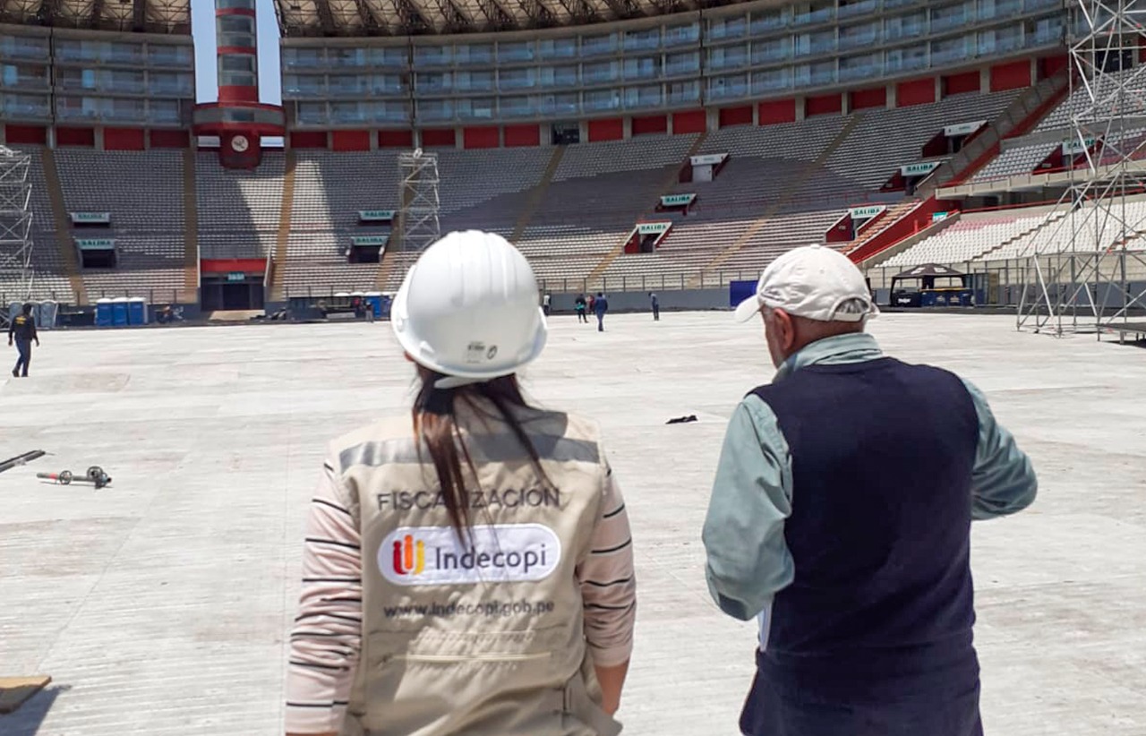 Indecopi monitorea que instalaciones para conciertos de Bad Bunny cumplan con disposiciones municipales