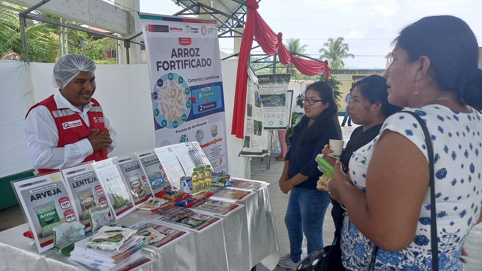 Feria para dar a conocer la importancia del consumo de alimentos saludables y promover buenos hábitos de alimentación.