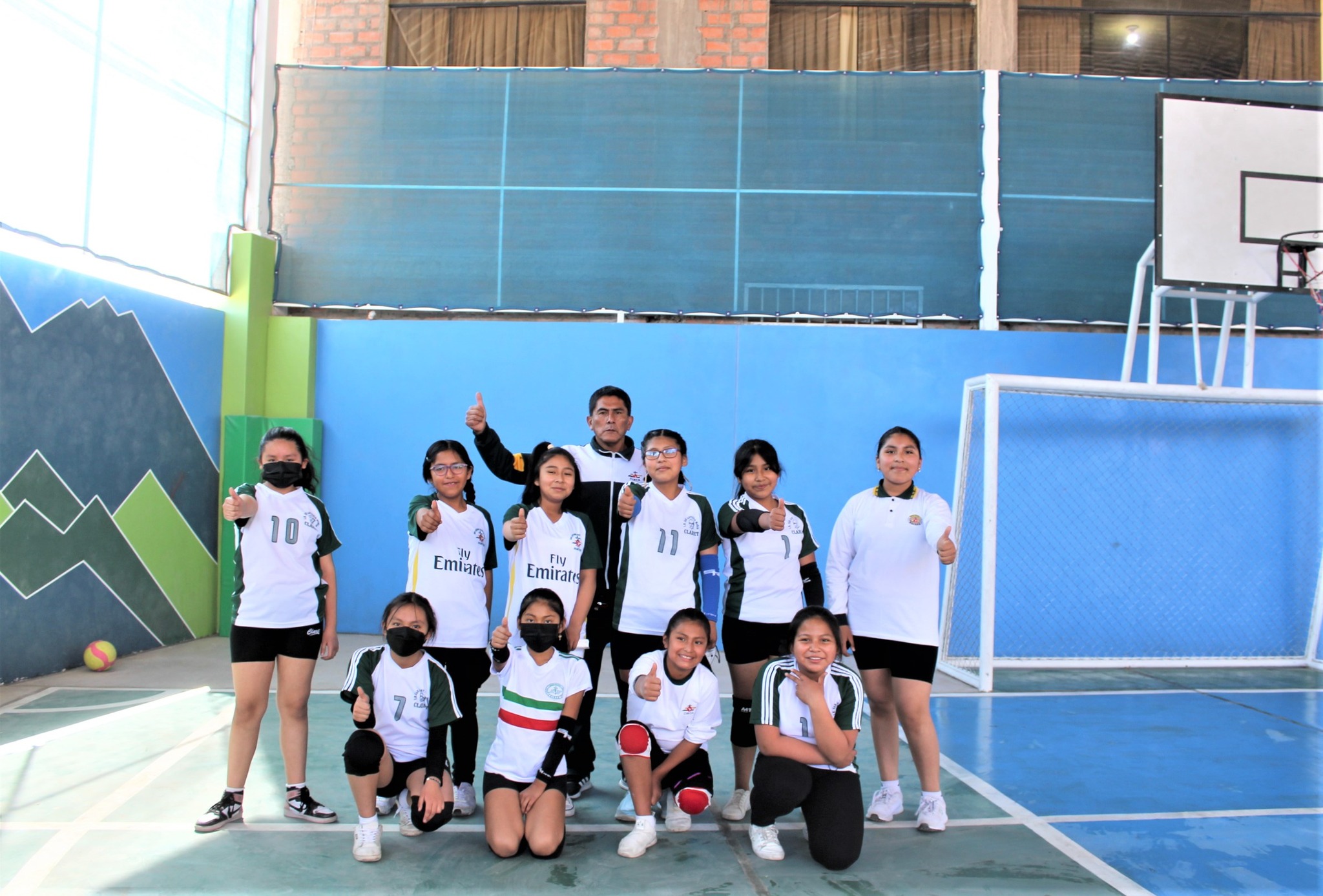 Con gran algarabía se jugó la última fecha de VOLEY DAMAS, Categoria C del "Campeonato Deportivo Interescolar Hunter 2022"; donde participaron las siguientes instituciones educativas: I.E.P. Juan Enrique Peztalozzi, I.E. San Antonio Maria Claret, I.E. Juan Pablo Vizcardo y Guzman, I.E. Marianista , I.E.A. Eduado Francisco Forga. Quedando como Campeón de esta categoria la I.E. San Antonio María Claret. Recordemos que es de vital importancia el practicar deporte.