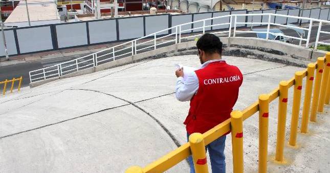 Contraloría: Irregularidades en construcción de vía constituye un peligro para peatones y conductores en Ilo