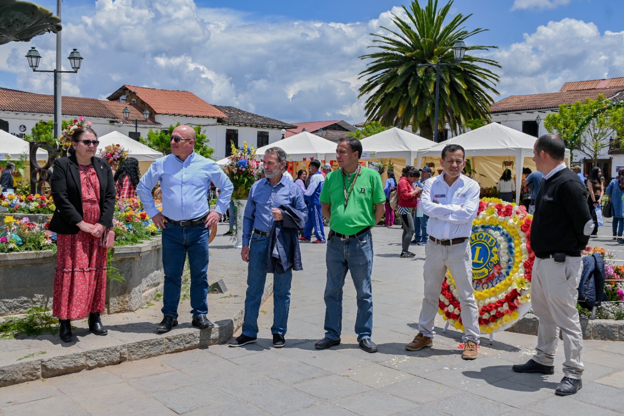 Con gran expectativa de pobladores y visitantes se inició la IX Floreal y I Festival de Flores Chachapoyas Ciudad Jardín - Bicentenario 2022