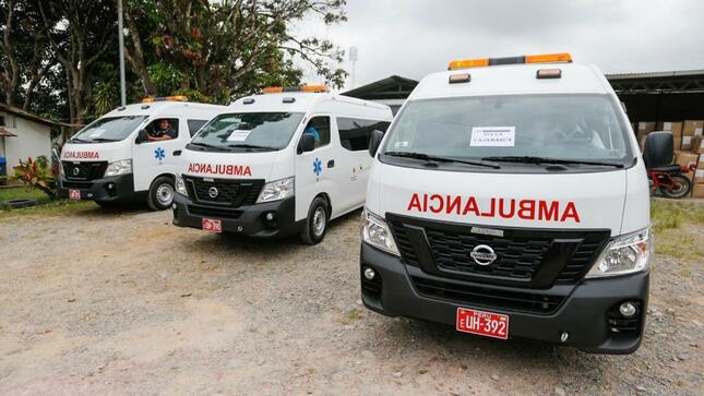 Ministra Portalatino entregó ambulancias a la región San Martín para fortalecer la capacidad de asistencia médica-3