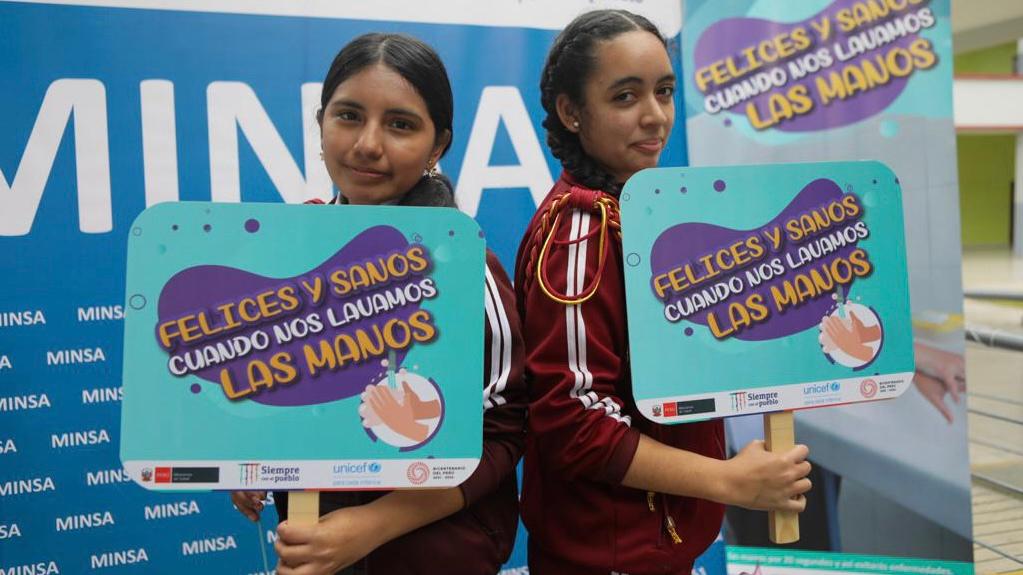 En esta oportunidad, los profesionales de la salud visitaron la I. E. Alfonso Ugarte de San Isidro