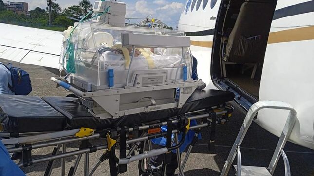 Minsa trasladó de Moyobamba hacia Lima a bebé de 6 días de nacida que necesita atención especializada en cardiología pediátrica