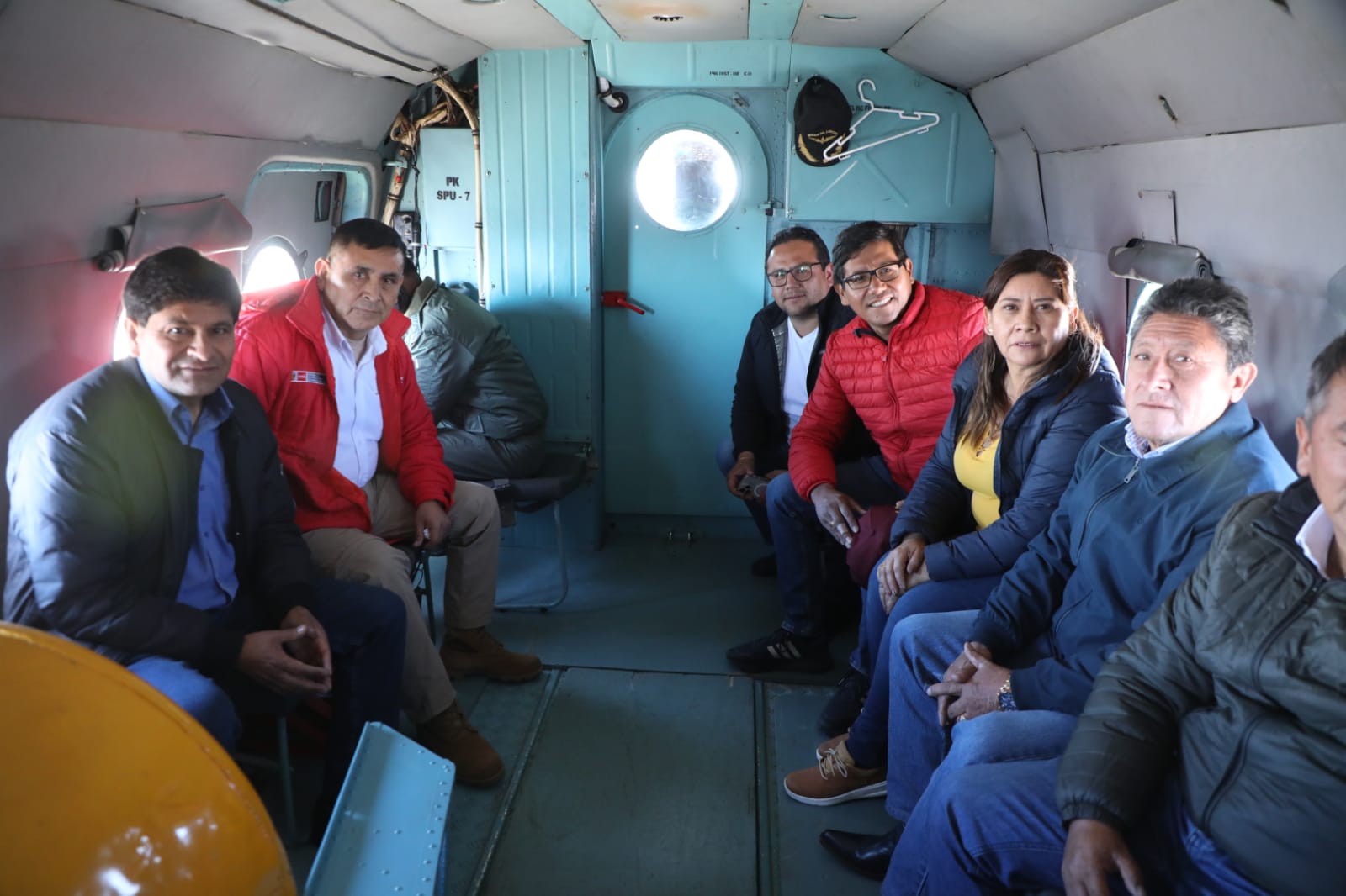 Ministro Richard Tineo sobrevuela obras en Arequipa con autoridades electas para agilizar su ejecución
