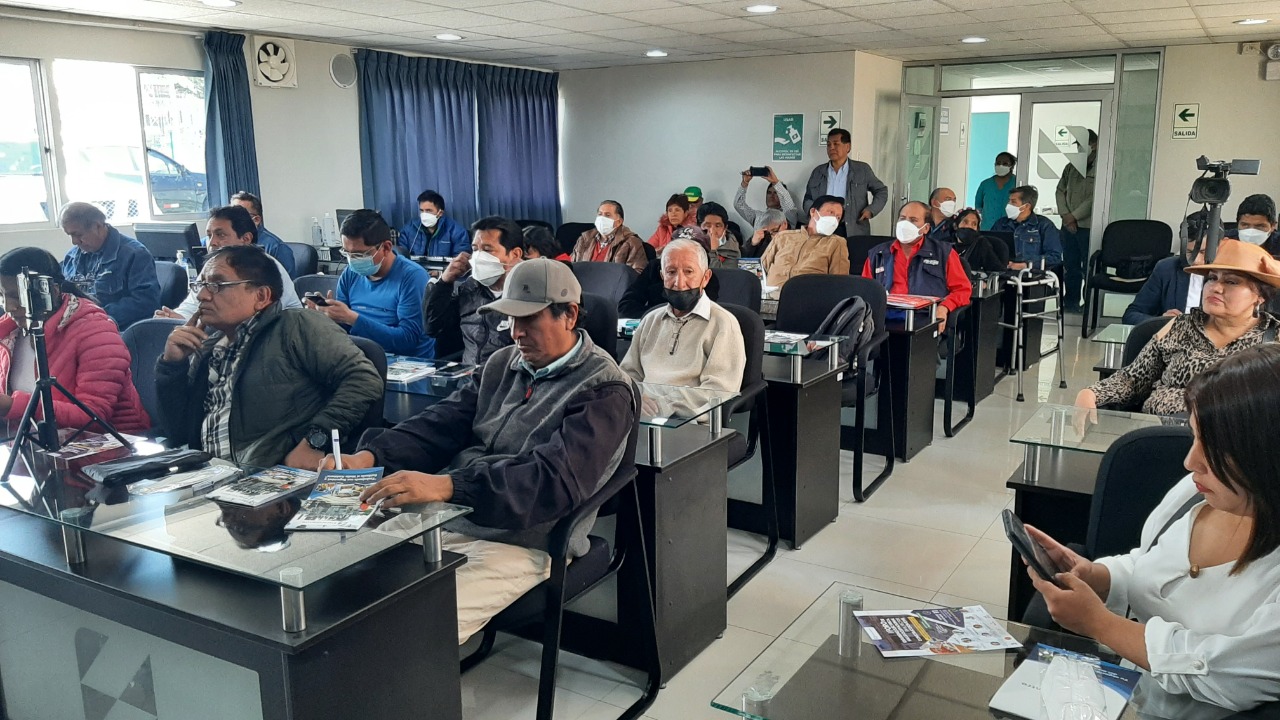 Foro de Seguridad Eléctrica y Salud Ocupacional en Construcción Civil