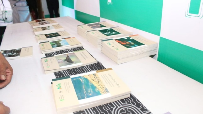 Distribuyen Ejemplares De Libros Ganadores De Concursos Del Gorel