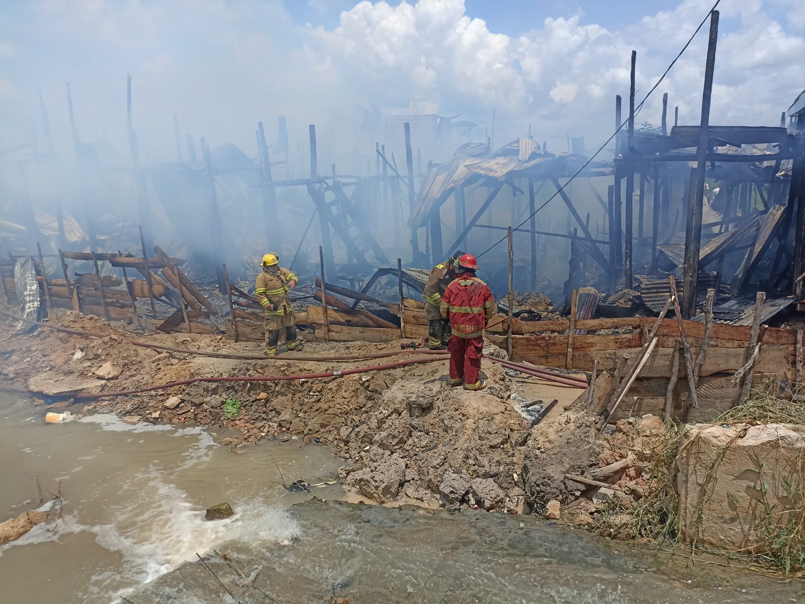 Gorel Atendió A 23 Damnificados Del Incendio