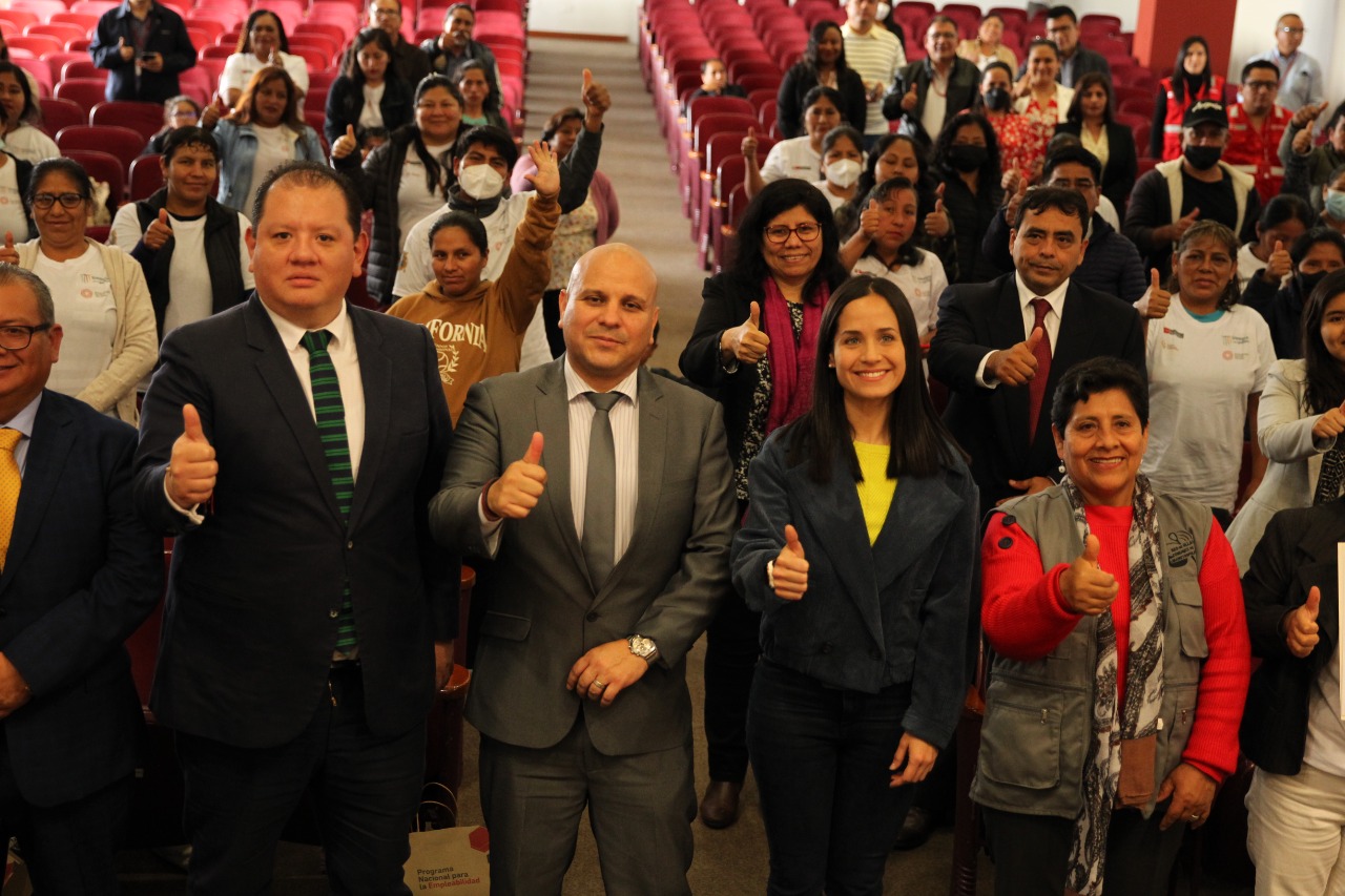 Certificados a ollas comunes