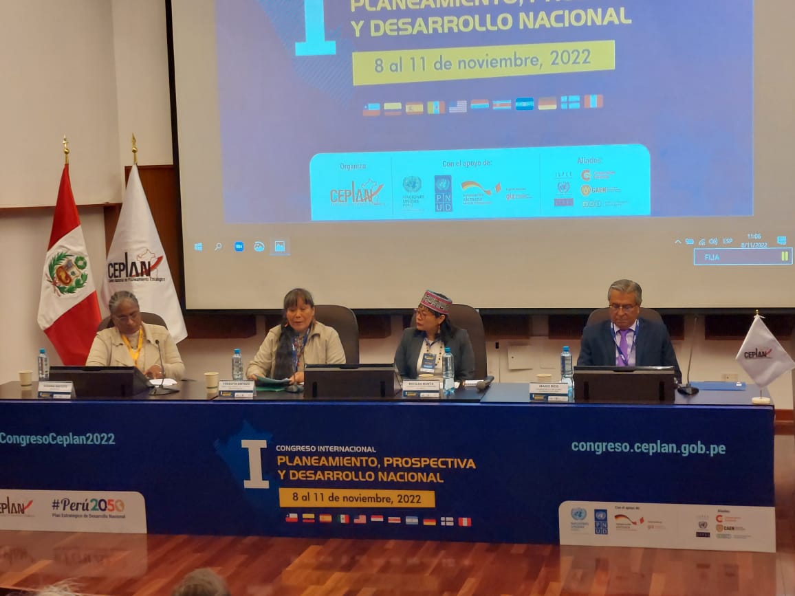Participantes de Mesa Temática 2 - Retos del planeamiento estratégico con enfoque de género e interculturalidad en Perú