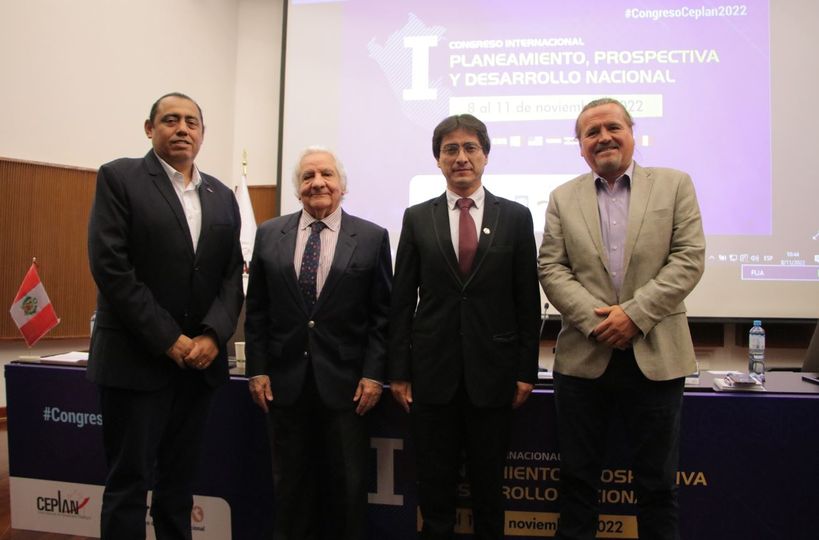Vlado Castañeda, Max Hernández, Jean Paul Benavente y Claudio Sulé.