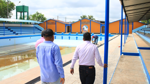 PISCINA OLIMPICA