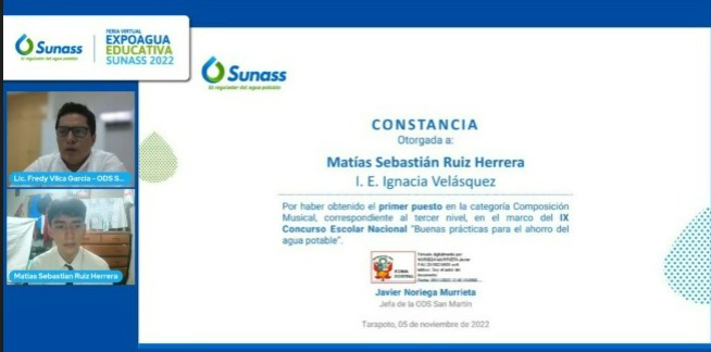  Sunass reconoció a estudiantes