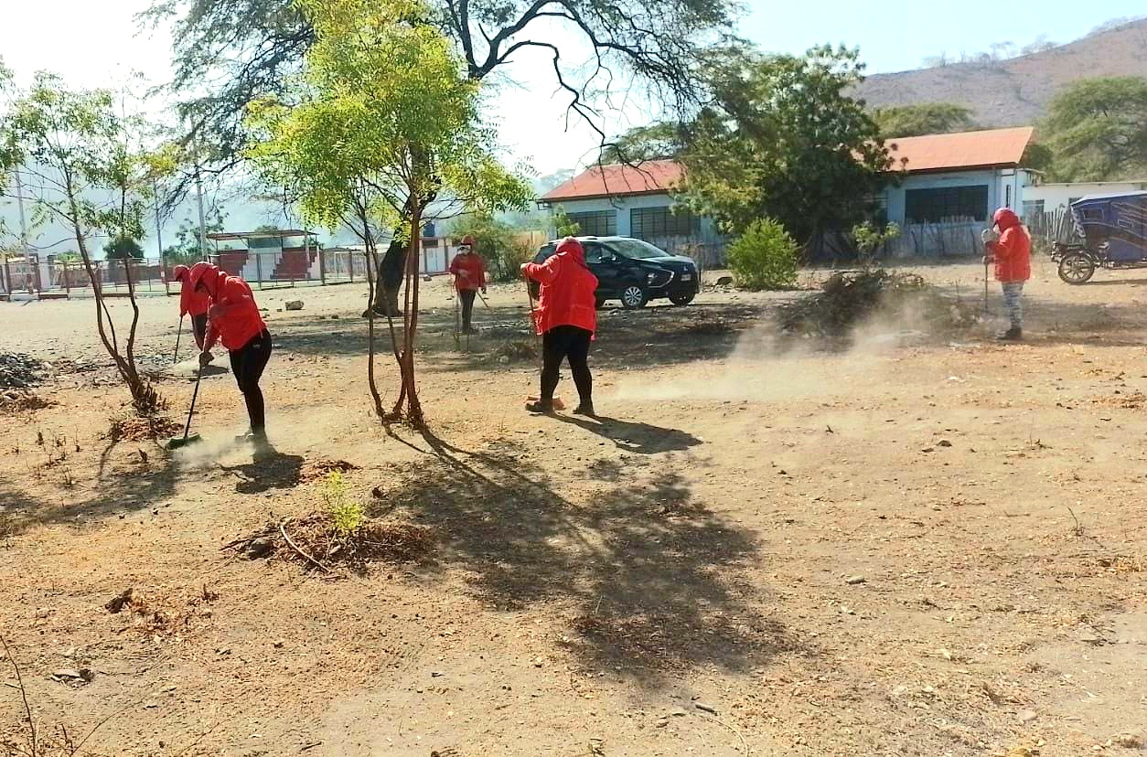 Trabajos de LURAWI-PERÚ en el Centro Poblado La Alberca, distrito de Salitral- provincia de Morropón - Piura.